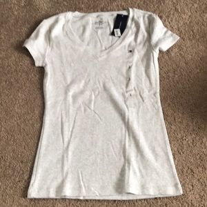 Tommy Hilfiger tshirt light gray size small NWT
